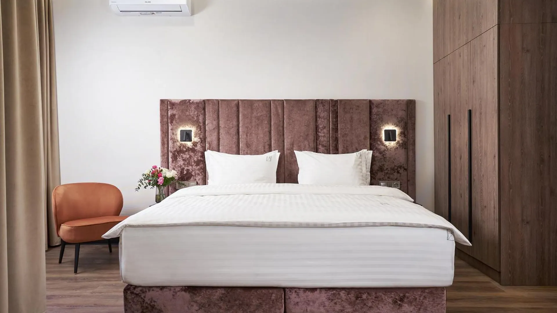 Apartment Bonapart Maidan By Uhm Kyiv