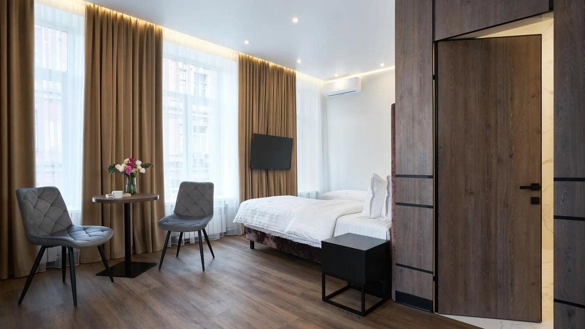 Apartment Bonapart Maidan By Uhm Kyiv